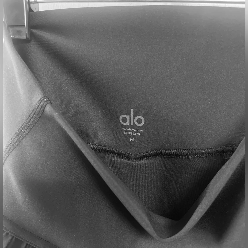 ALO Yoga Black Pleated Mini Skirt